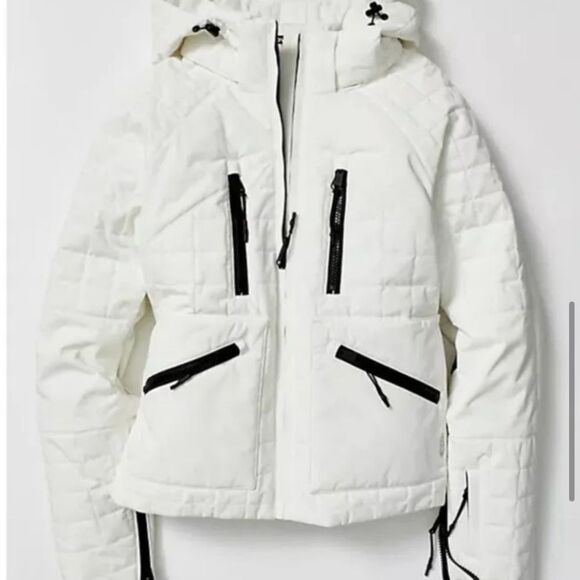 Nwt free people movement All Prepped Ski Jacket white black - Picture 3 of 8